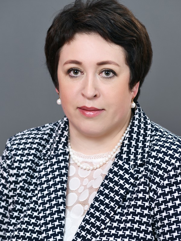 Елена Александровна Барабанова.